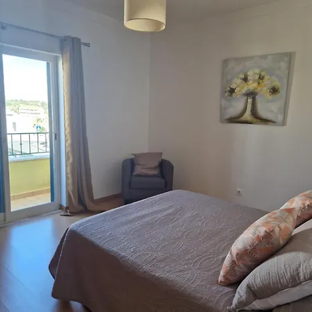 Villa House With Private Pool Near Albufeira